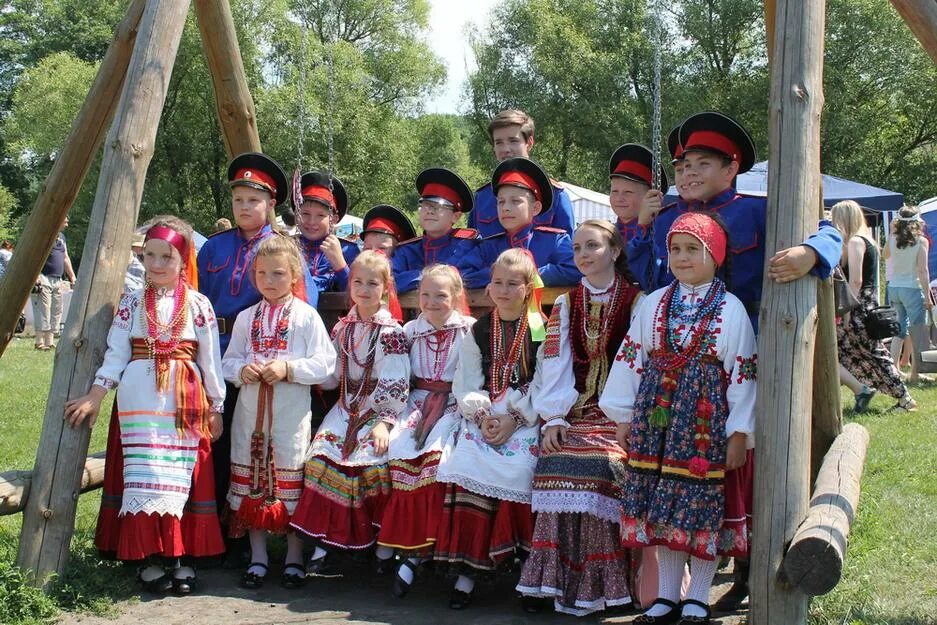 Белгородский край последние новости. Традиции Белгородской области. Фестиваль Маланья. Традиционные праздники в Белгородской области. Культура и обычаи Белгородской области.