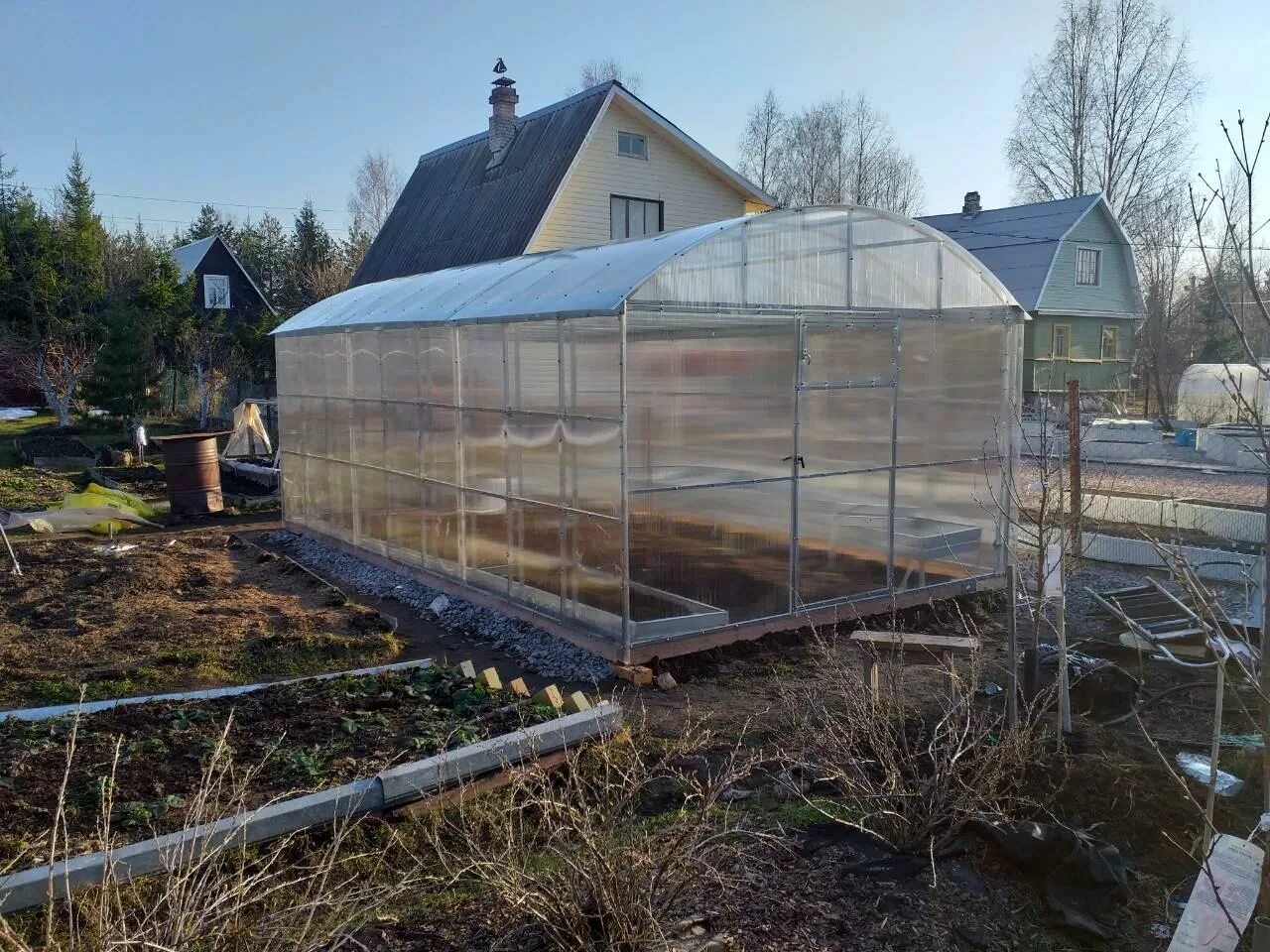 Парник хлебница агросфера 2. Зимняя теплица. Парники севера. Парники севера. Теплица с севера на юг.