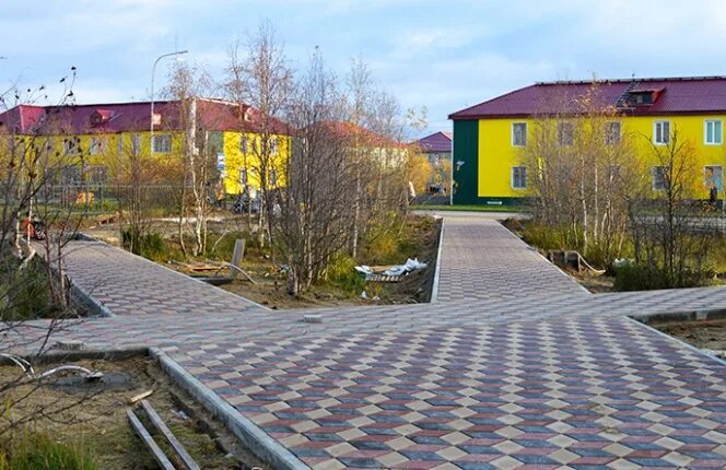 Усть луга стройка. Илья спк инжиниринг. Производственная площадка предприятия. Флаг нарьян мара вектор. Спк инжиниринг.