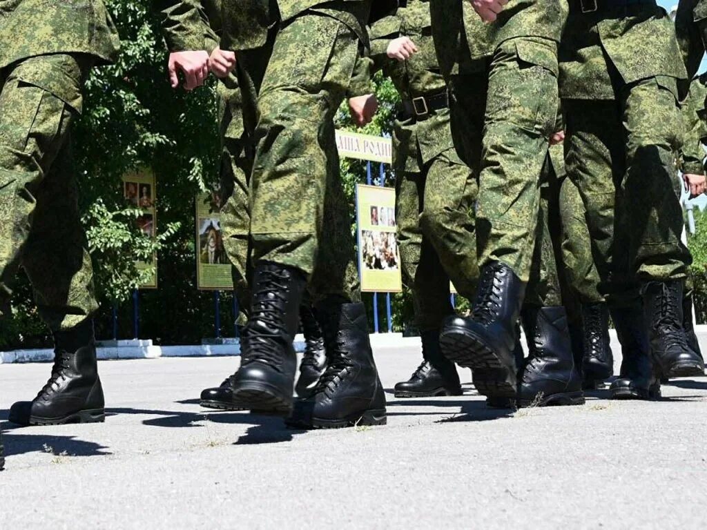 Мобилизация термин. Осенний призыв в таджикистане. Мобилизованные военнослужащие. Мобилизация в мценске. Граждане состоящие в запасе могут призываться.