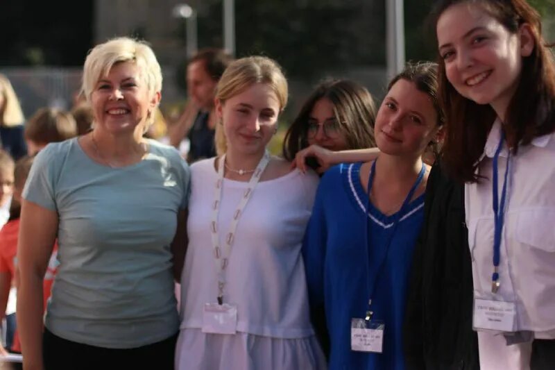 жуковская школа 9. мбоу сош школа 15 ст лысогорская. сюннёве сулемдал норвежские спортсменки. 15 школа нерюнгри. школа №15 хабаровск.