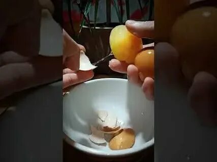 Почему яйцо пенится