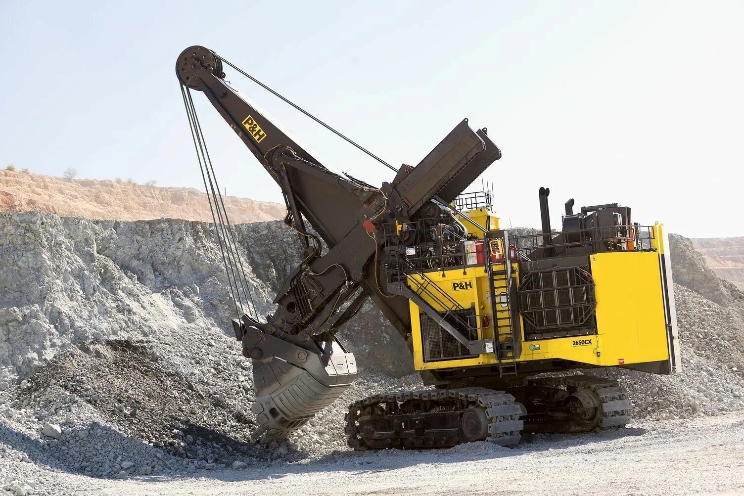 Экскаватор h. P h 2300xpc. экскаватор p h 2300. p h 2300 xpc ковш. экскаватор p&amp;h 2300xpc ac.