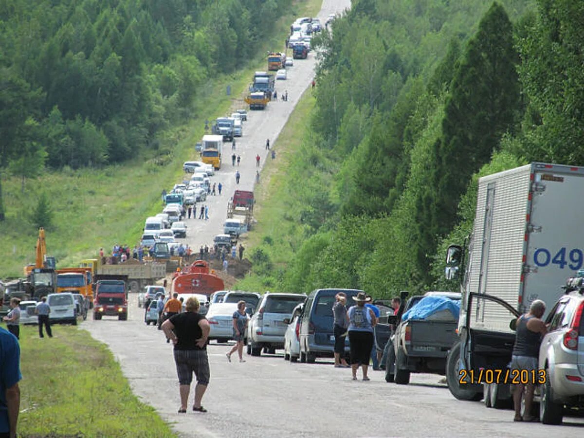 Зея Тыгда микроавтобус. Трасса Зея Снежногорск. Дорога Зея Тыгда. Трасса Тыгда Зея.