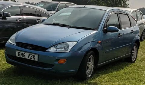 2001 Ford Focus LX.jpg. 