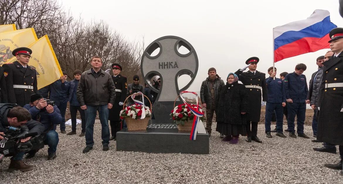 Бой под харсеноем чечня 2000. Десант в чечне. 776 дней. 776 дней. 776 дней.