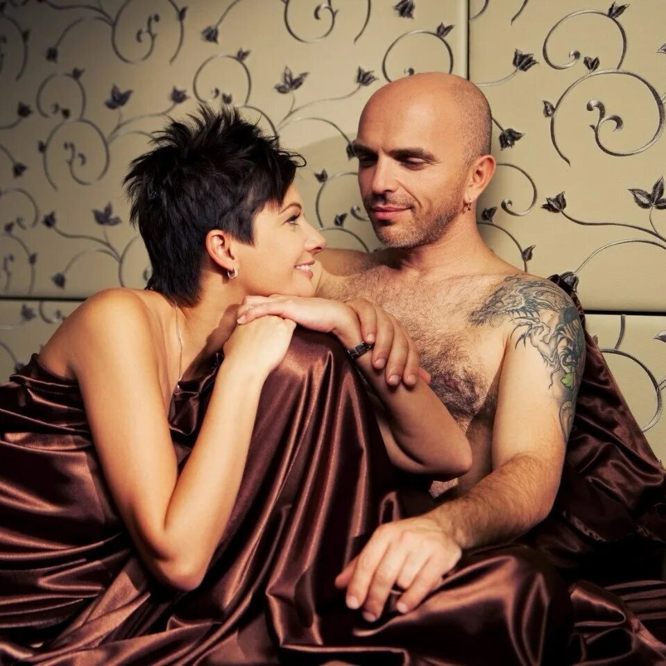 Группа непара. Непара 2022. Песню теперь мы пара. Солист дуэта непара. Александр шоуа дуэт непара.