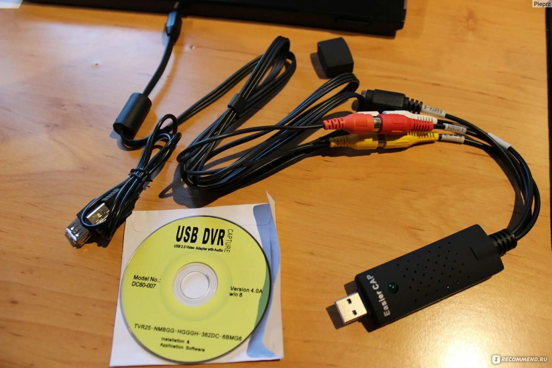 EASYCAP USB 2.0 упаковка. USB-карта видеозахвата оцифровщик видеокассет. Устройство видеозахвата USB-cap 400.