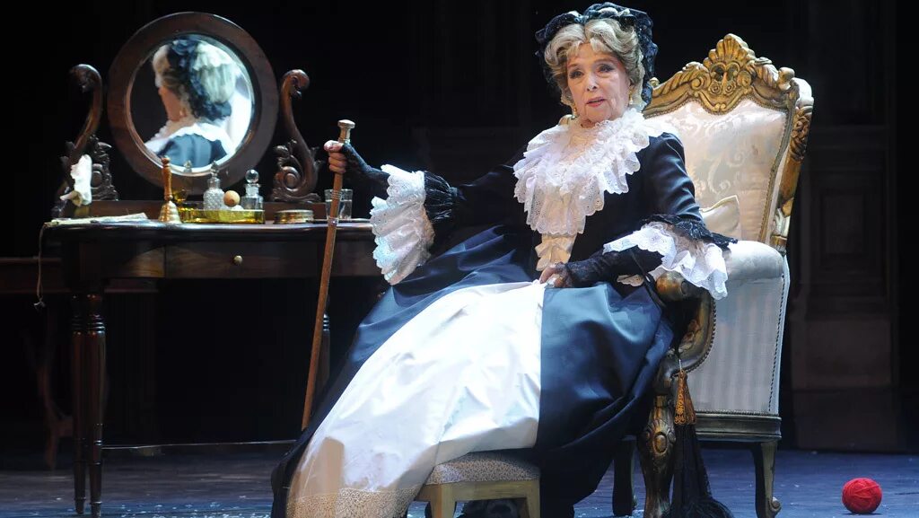 пиковая дама малый театр васильева. вера васильева актриса пиковая дама. вера васильева пиковая дама. вера васильева пиковая дама. пиковая дама спектакль малый театр.