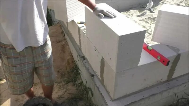 Армировка газоблока 100мм. Кладка пеноблока стоя. Теплон газосиликат. Силикатный кирпич поревит. Укладка газобетонных блоков.