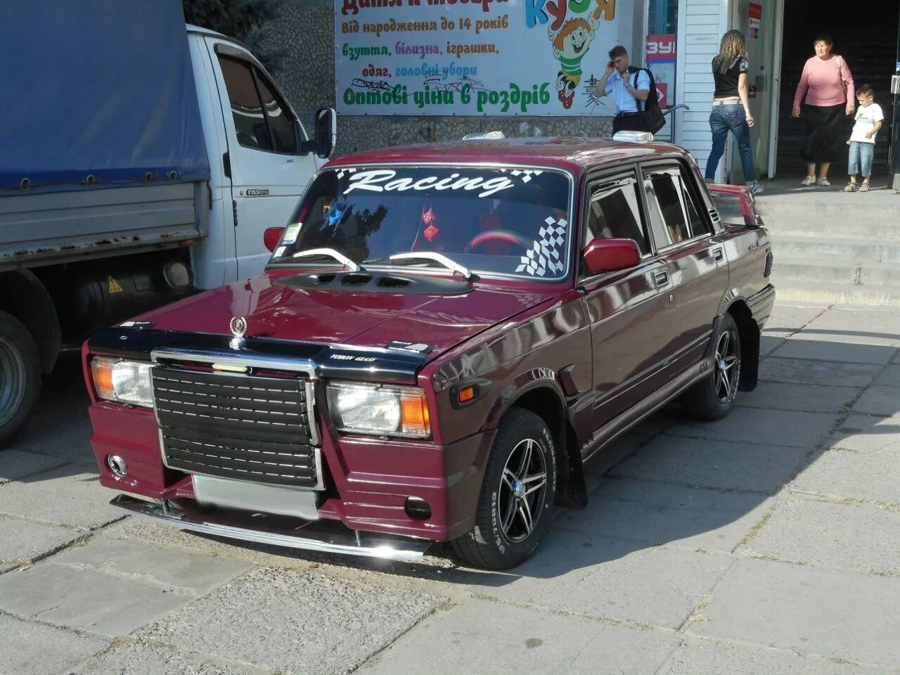 Колхозный колхоз. Ваз 2107 тюнингованные. тюнинговые тачки ваз 2107. ваз 2107 колхоз. тюнингованная машина ваз 2107.