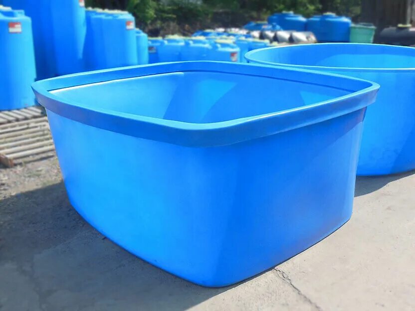 Купель 2100л прямоугольная малая синяя 220*145*750. Бассейн пластиковый 6500 литров. Пластиковый бассейн 4600 литров. Бассейн чаша Ирпласт. Бассейн литр купить