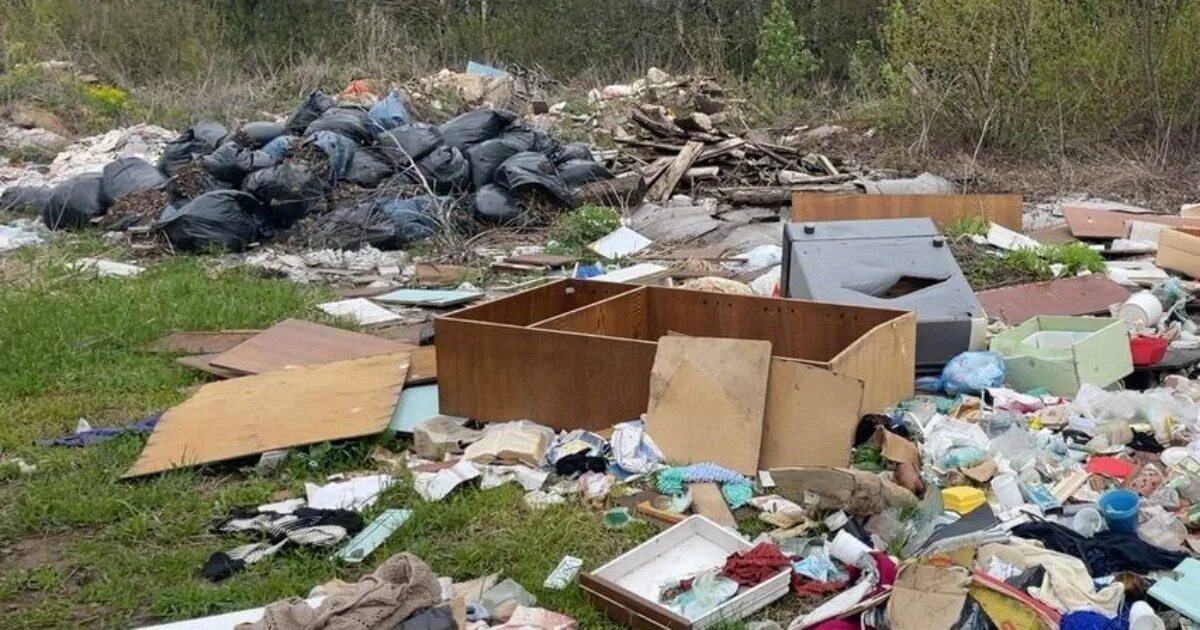 Несанкционированная свалка в городе