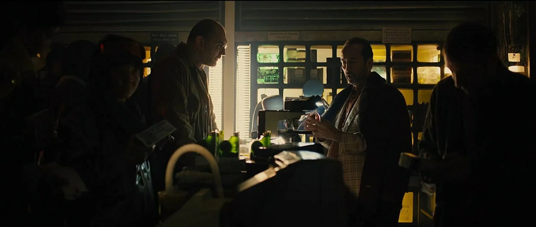 дэйв батиста бегущий по лезвию 2049. бегущий по лезвию 1982 декарт. бегущий по лезвию 2048. бегущий по лезвию 2048 некуда бежать. бегущий по лезвию 2049 — 2048: некуда бежать.