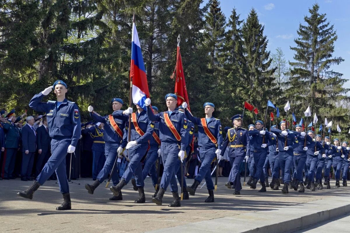 ВУНЦ ВВС ВВА Челябинск. Курсанты ВУНЦ ВВС Челябинск. Филиал ВУНЦ ВВС ВВА В Г Челябинске. Филиал ВУНЦ ВВС «военно-воздушная Академия» Челябинск. Вунц вс рф