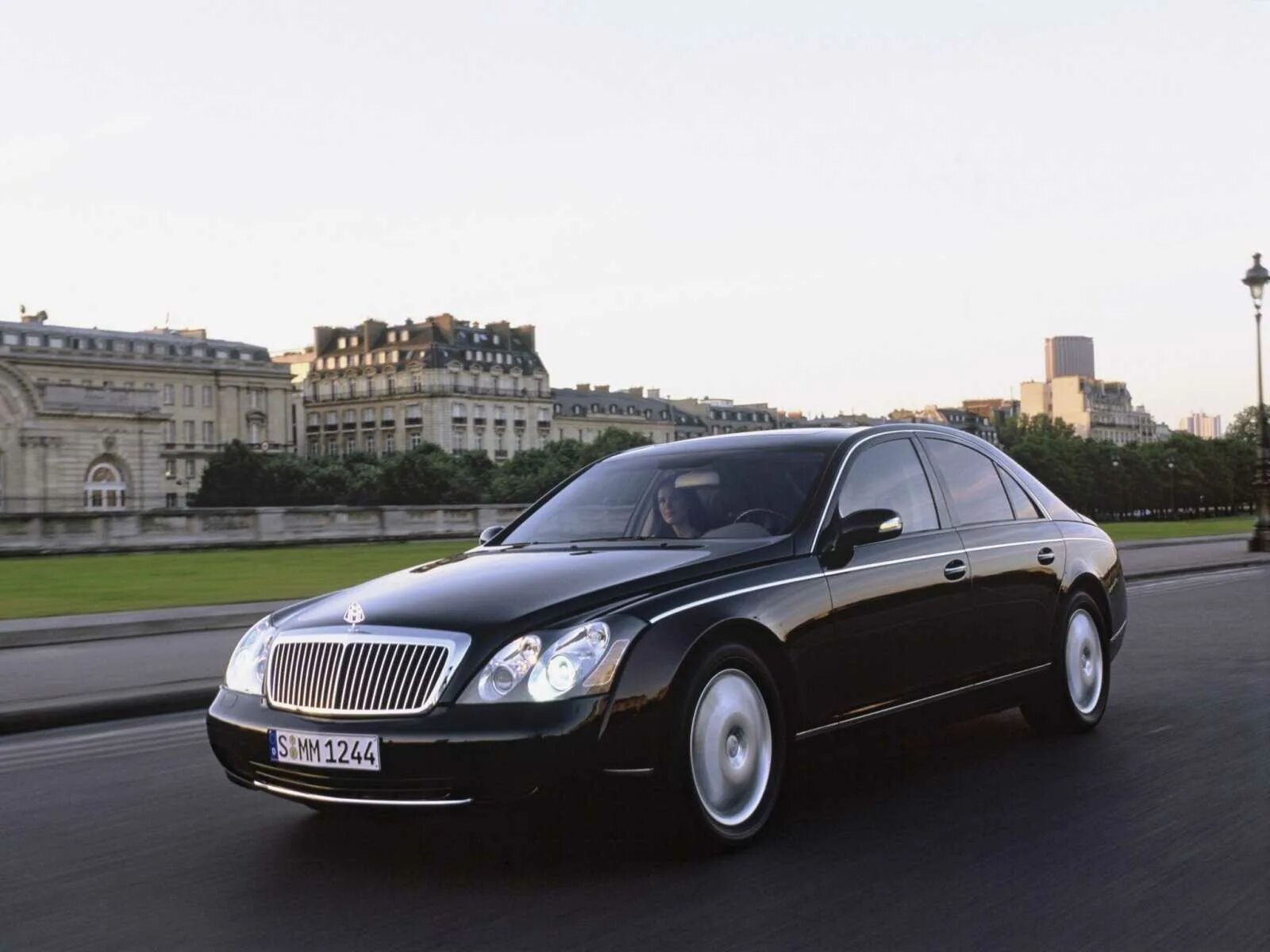 Автомобиль представительского класса марки. Mercedes Maybach 57. Maybach 57 2002. Maybach 57 (w240). Mercedes Maybach 2002.