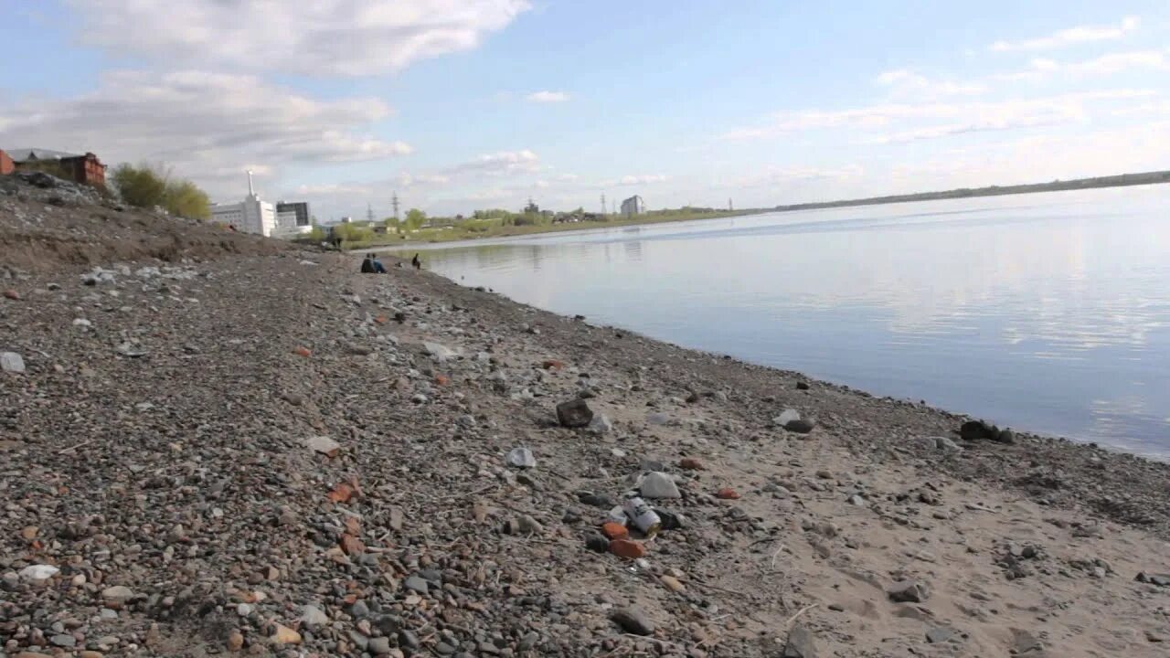 Веб камера томск река. Копанная потока Томск река Томь. Река Томь загрязнение. Реки грязные в Томске. Томск река Томь бассейн представляет собой заболоченную местность.