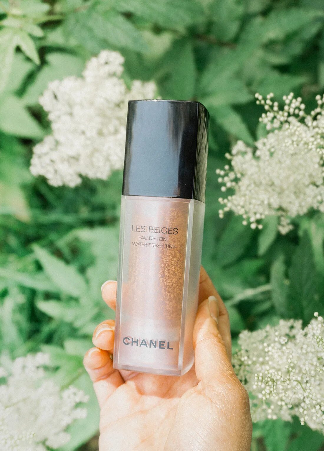 Флюид тинт шанель. Шанель les beiges teint water fresh tint. chanel les beiges water-fresh tint. chanel water fresh tint. тинт chanel les beiges eau de teint water-fresh tint.