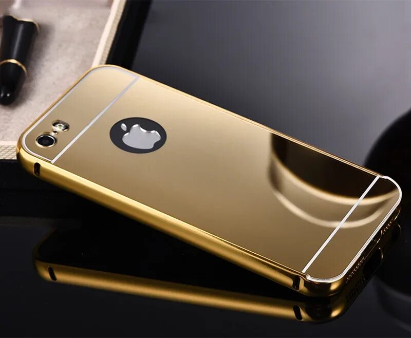 Gold чехол. Золотой чехол МГМСУ iphone. Iphone 5s Gold Kaplama. S6 gold7. Iphone золотой в чехле.