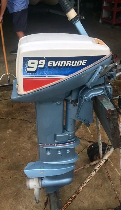 Мотор Эвинруд 9.9. Лодочный мотор Evinrude 9.9. Evinrude 2 мотор Лодочный. Лодочный мотор Эвинруд 9.8. Куплю плм 9 9