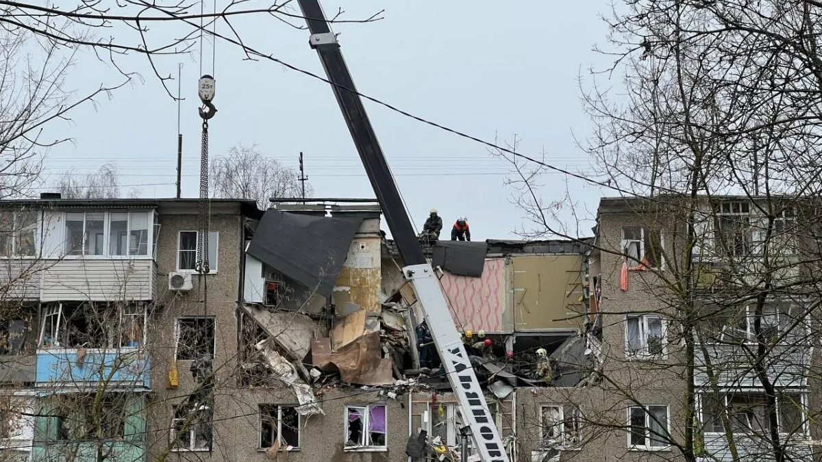 газа сейчас что происходит сегодня. взрыв орехово зуево 04 04 2020. взрыв дома в орехово зуево 2020. взрыв газа в орехово зуево. взрыв газа сегодня.