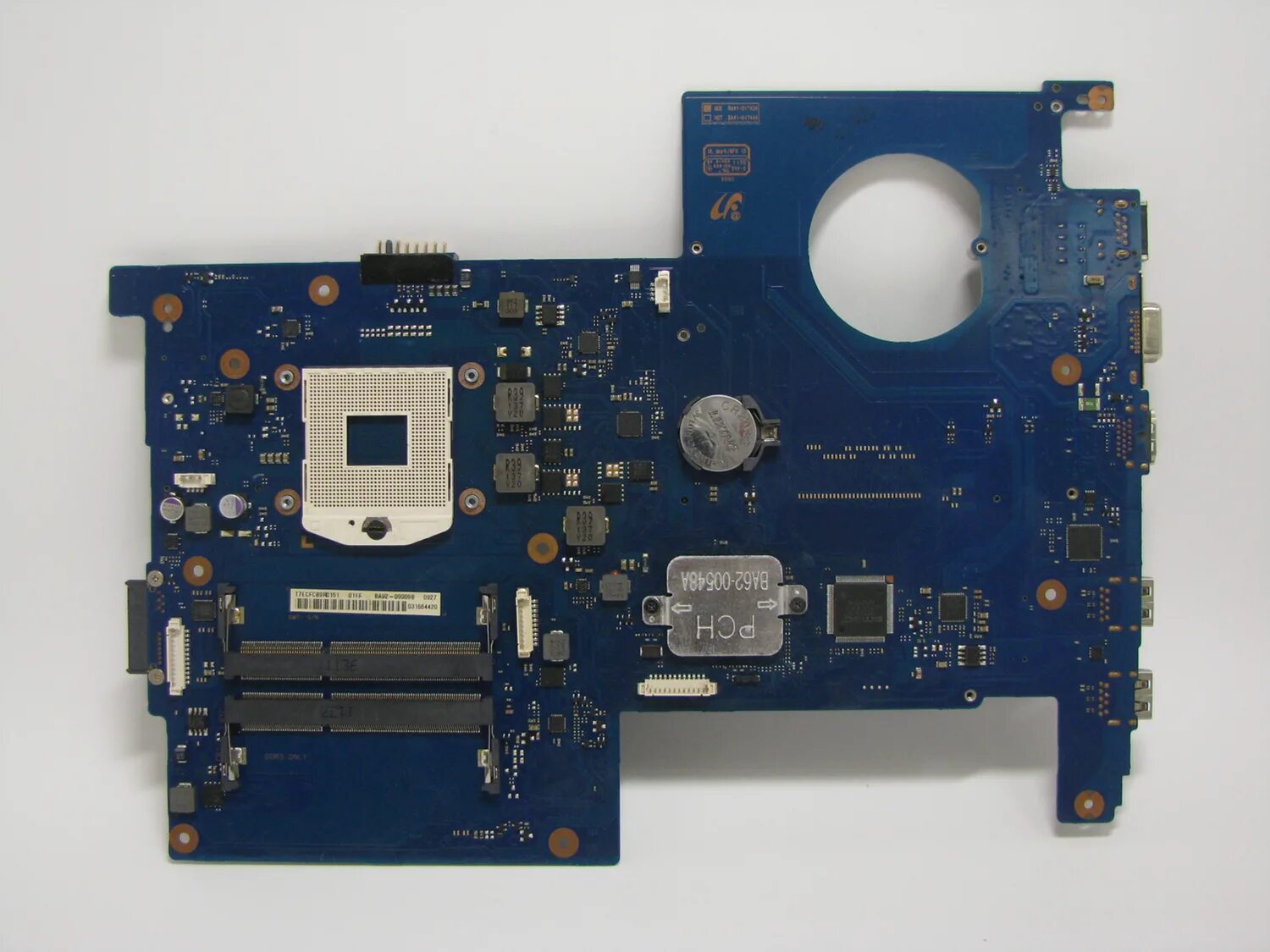 Np-rf510 motherboard. Материнская плата для ноутбука samsung np300v5a. Материнская плата на ноутбук самсунг. Np700g7a. Ноутбук samsung материнская плата.