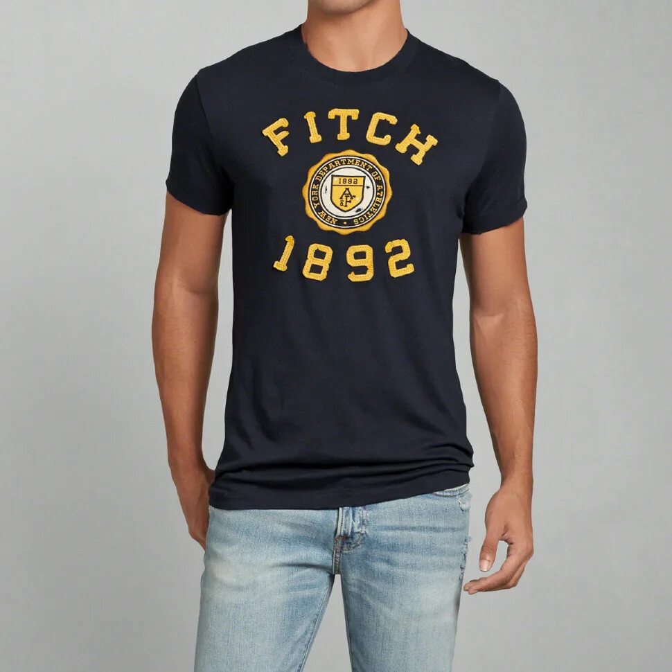 бренд ea7 армани. популярные бренды футболок. брендовые майки мужские. брендовые футболки. бренды футболок.