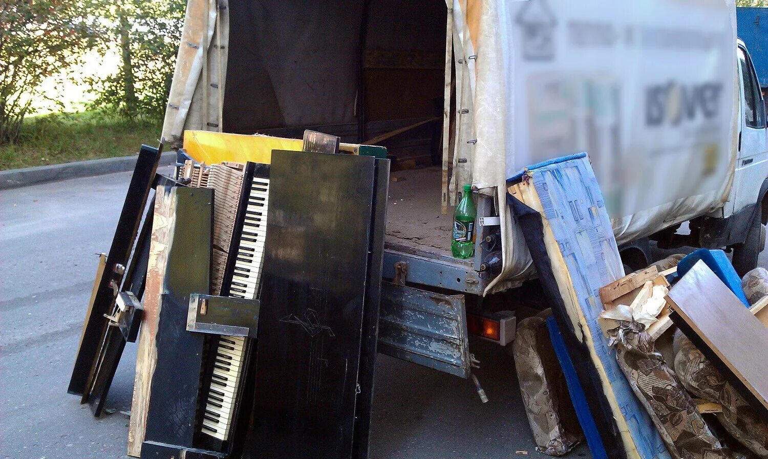 морфологический разбор чмсл. морфологический разбор слова сущ. разбор слово по саставу. морфологический разбор числительного. морфейныйразбор слова.