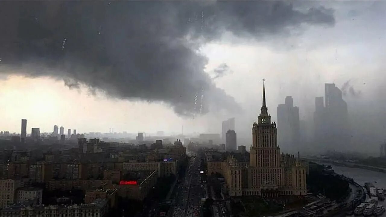 Шторм в Москве 2017. Ураган в Москве (2017). Торнадо в Москве. Смерч в Москве 2017.