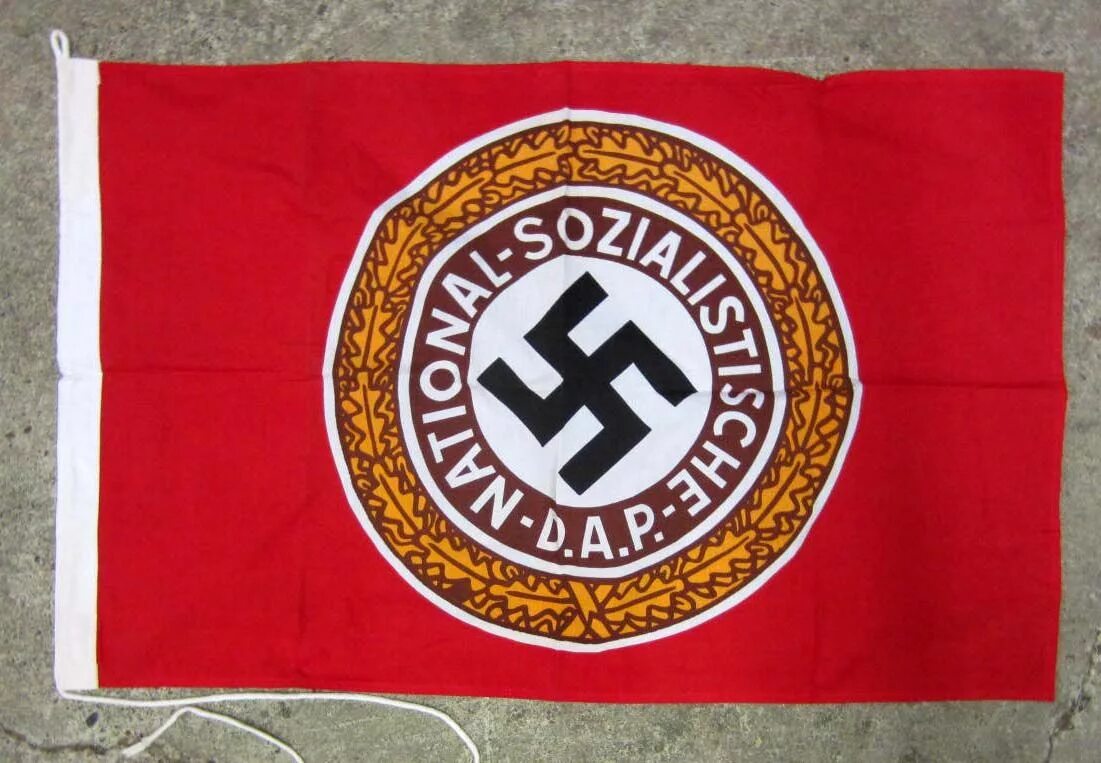Штандарт НСДАП. Флаг партии НСДАП. Флаг 3 рейха НСДАП.