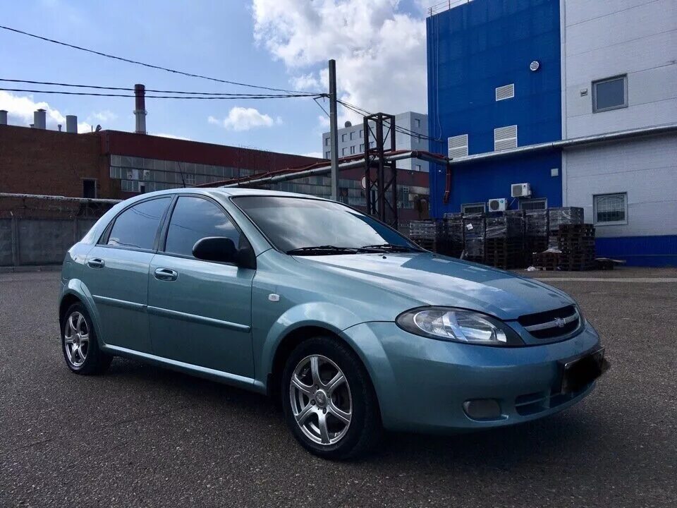 Шевроле лачетти хэтчбек 1.4 купить. Chevrolet Lacetti 2004. Chevrolet Lacetti 2006 хэтчбек. Chevrolet Lacetti 2004 хэтчбек. Chevrolet Lacetti 2006 зеленый.