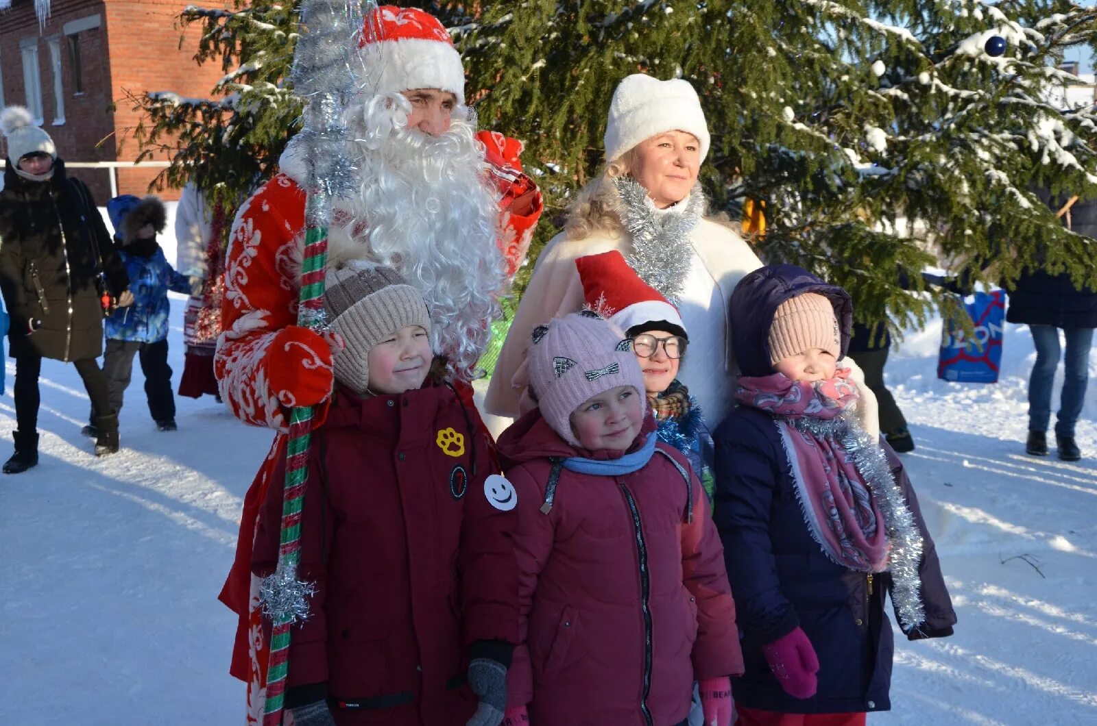 Расписание 312 ижевск якшур бодья. Якшур Бодья. ПСЧ Якшур-Бодья. Ель в Якшур Бодье около в гимназии. ПЧ 43 Якшур-Бодья.