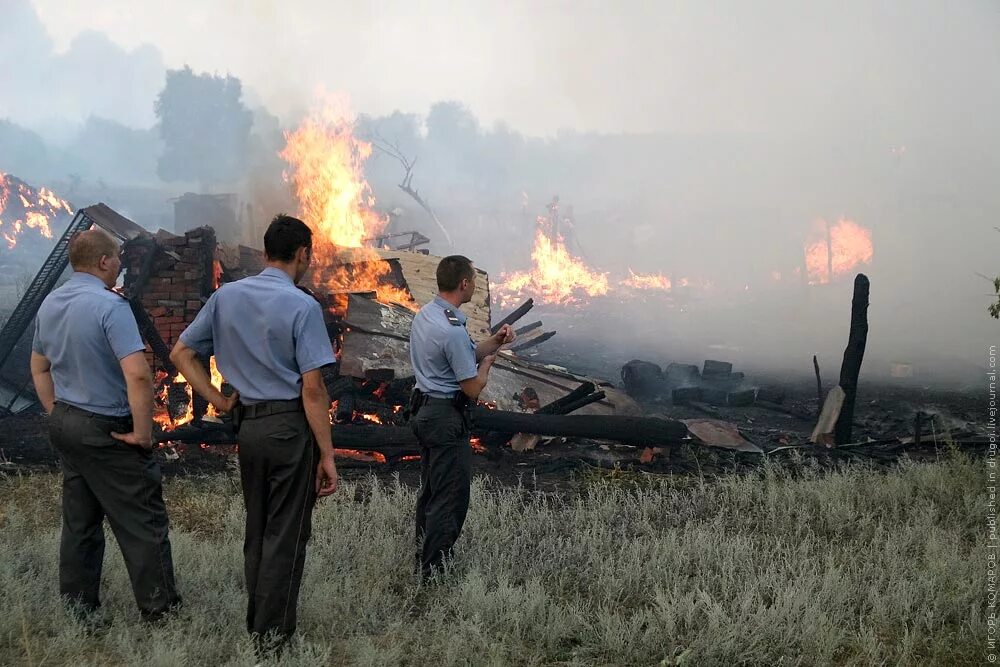 Сильные пожары в россии. Пожары 2010. Лесные пожары в России 2010. Природные пожары в России (2010). Пожары 2010 года в России.