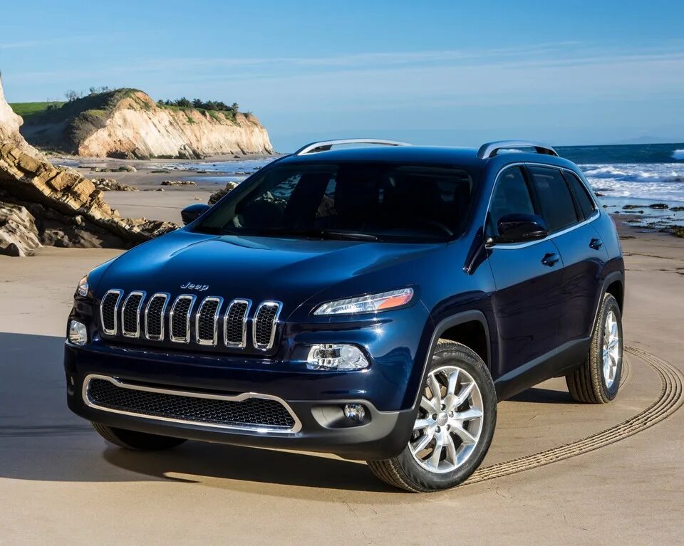 Новые модели джипов. Jeep Cherokee 2015. Jeep Cherokee 2014. Jeep Grand Cherokee 2014. Jeep Grand Cherokee Limited 2014.