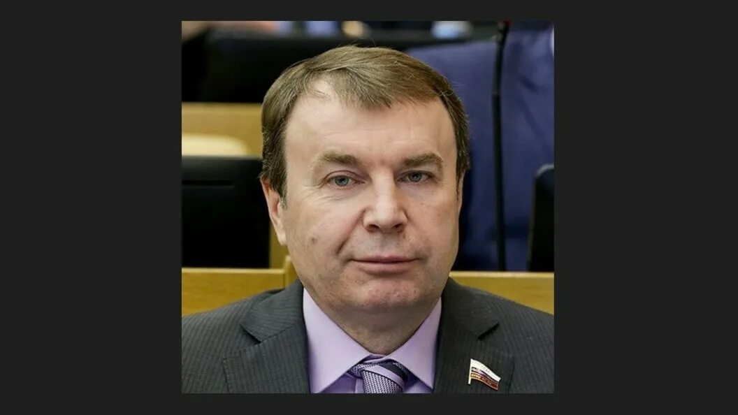 С кем встречается зубарев С кем встречается главный герой