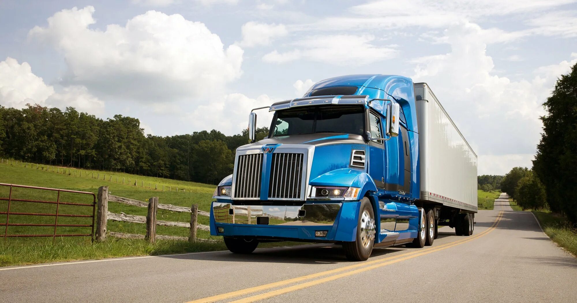 Беспилотный грузовик. Ag trucking. Ag trucking. Western star 5700xe 2020. Ag trucking.