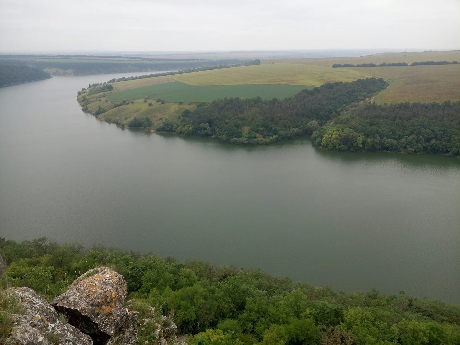 Река граница украины