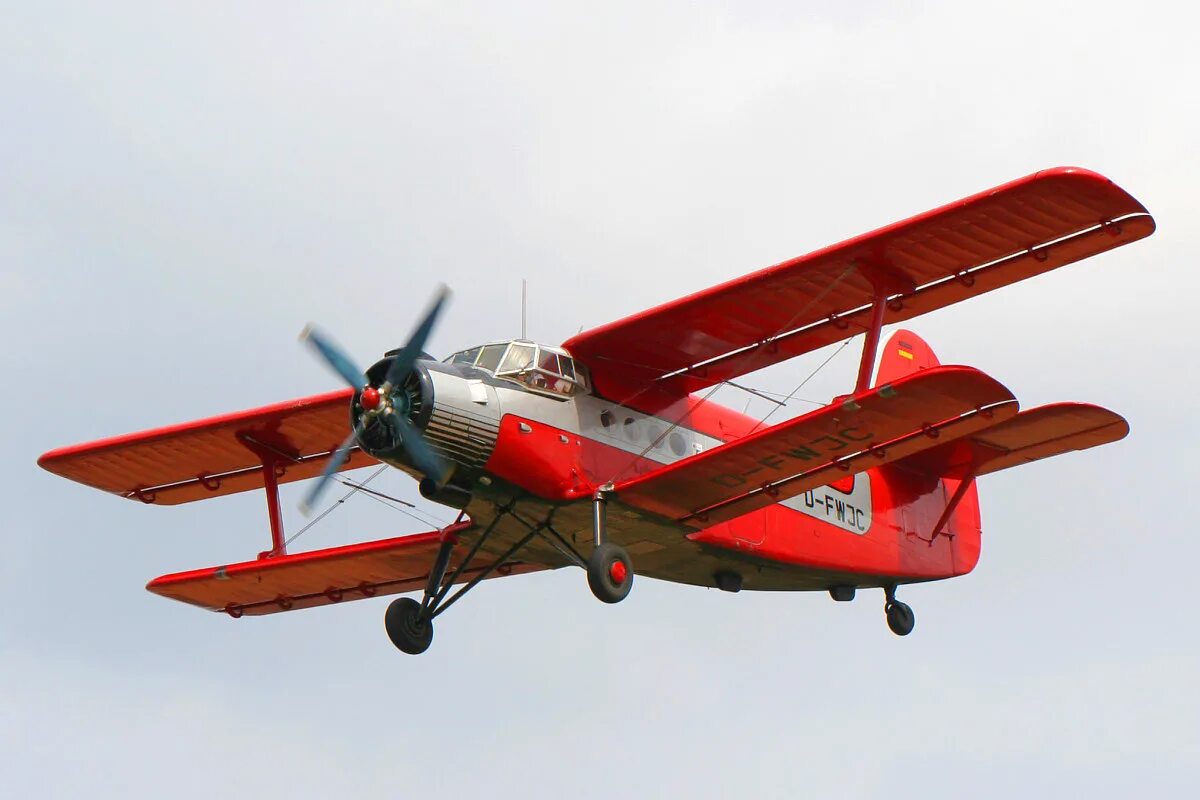 Кукурузник АН-2. Самолёт-биплан АН-2. Самолет АН кукурузник. Самолёт моноплан АН-2.