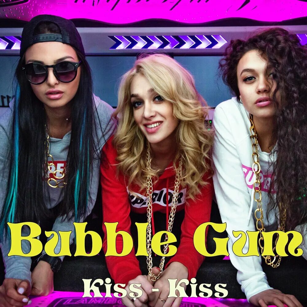 Bubble gum песня. Bubble Gum “Kiss-Kiss”. Bubble Gum группа. Группа Bubblegum Kiss. ISPIE Bubble Kiss.