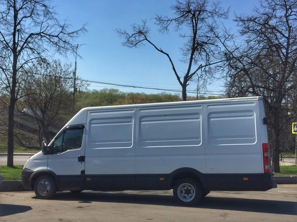 Ивеко Дейли цельнометаллический фургон. Ивеко Дейли 2007. Iveco Daily, 1996 цельнометаллический. Ивеко Дейли цельнометаллический 35s10. Куплю ивеко дейли с пробегом в россии