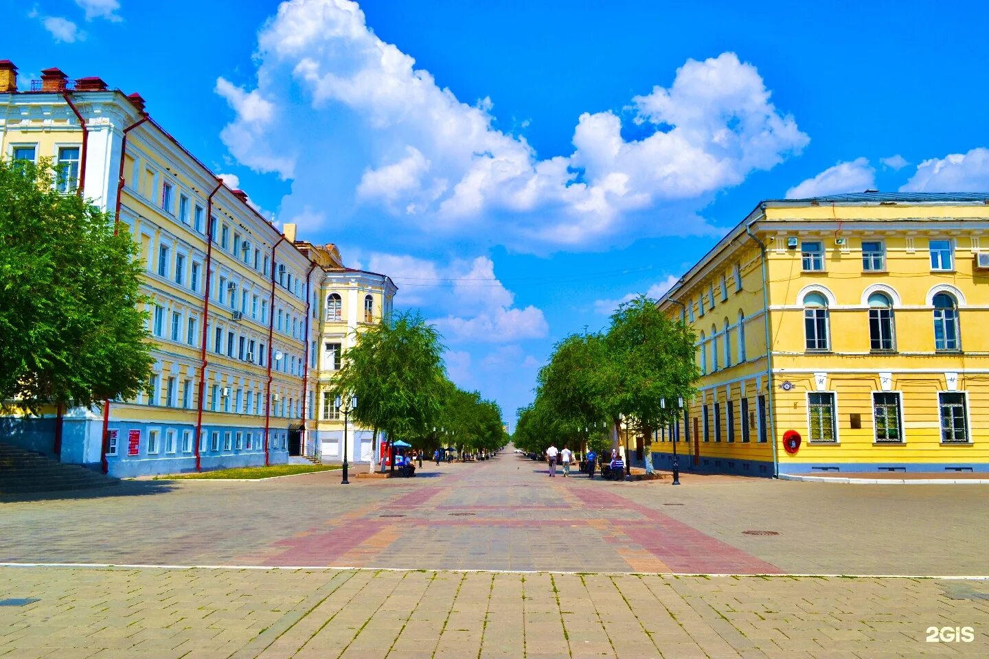 Советская улица оренбург пед институт. Огпу оренбург. Огпу оренбург здание. П чкалова. Советская улица оренбург пед институт.