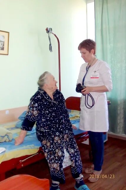 Стационар 5 больницы калуга стационар. Гериатрическое отделение екатеринбург. Городской гериатрический медико-социальный центр. Гериатрическое отделение. Гериатрическое отделение в 6 больнице екатеринбурга.