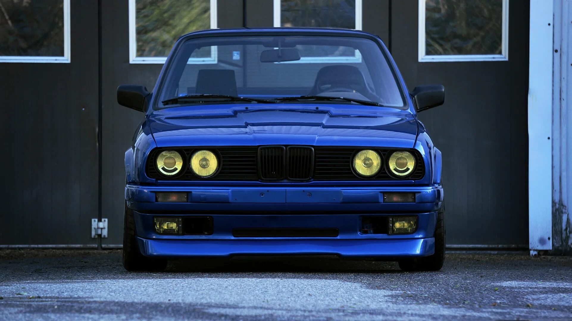 Купить e 30. BMW m5 e30. BMW e30 голубая. БМВ 325 е30. БМВ е30 325i.