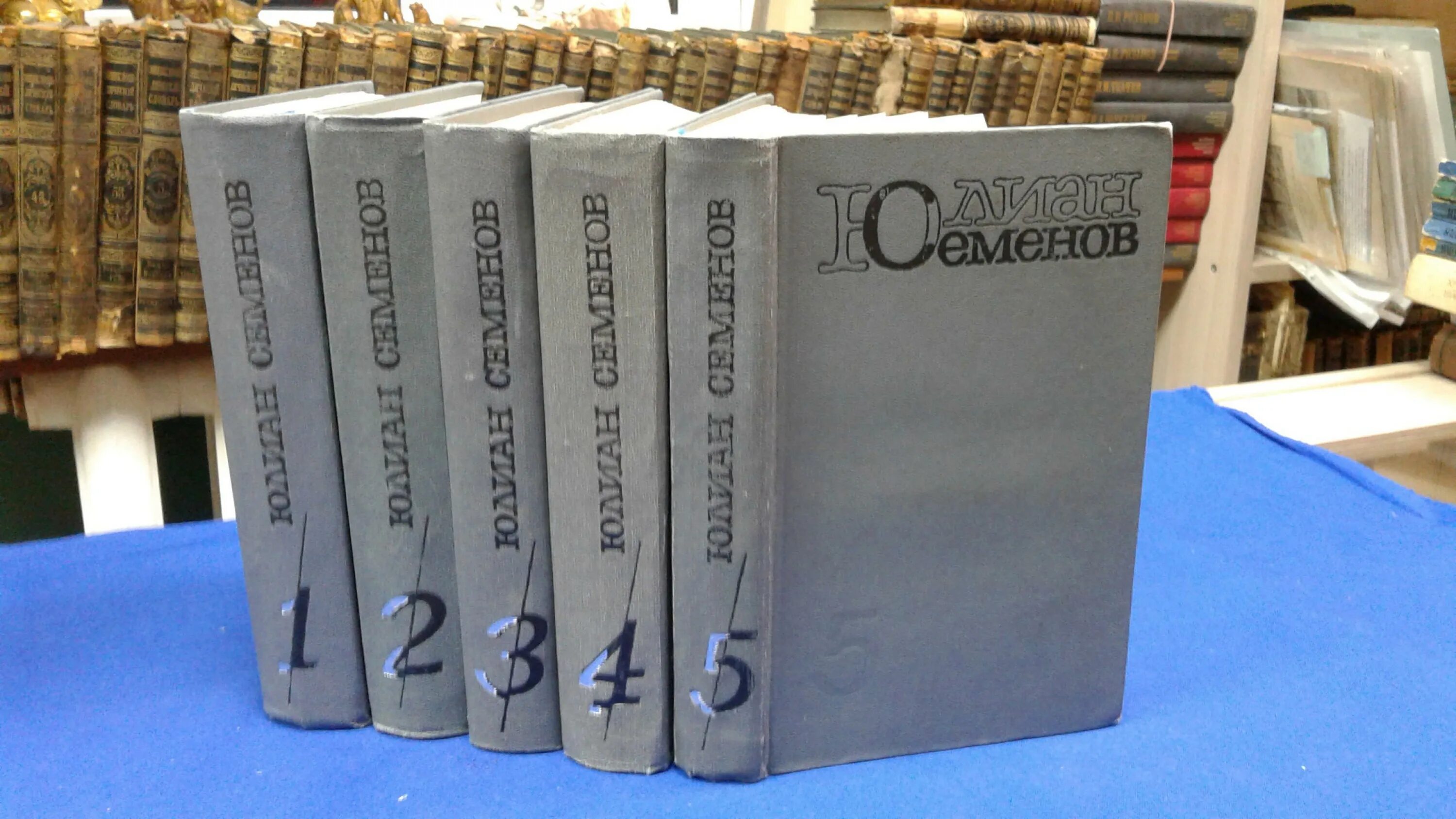 Курт воннегут / kurt vonnegut - собрание сочинений. Собр соч мопассана. Ярослав гашек. Роберт льюис стивенсон собрание сочинений. Собрание сочинений.