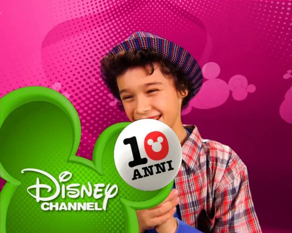 Канал Дисней. Дисней канал 2011. Канал Дисней 2012. Канал Disney 10 лет. Передача каналов дисней
