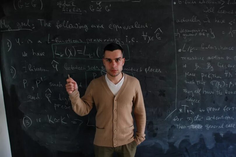 He in mathematics. ВШЭ Факультет математики. Аспирант в математике.