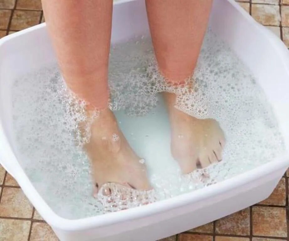 Ножные ванны. Ванночка для ног. Мытье ног. Контрастные ванночки для ног.