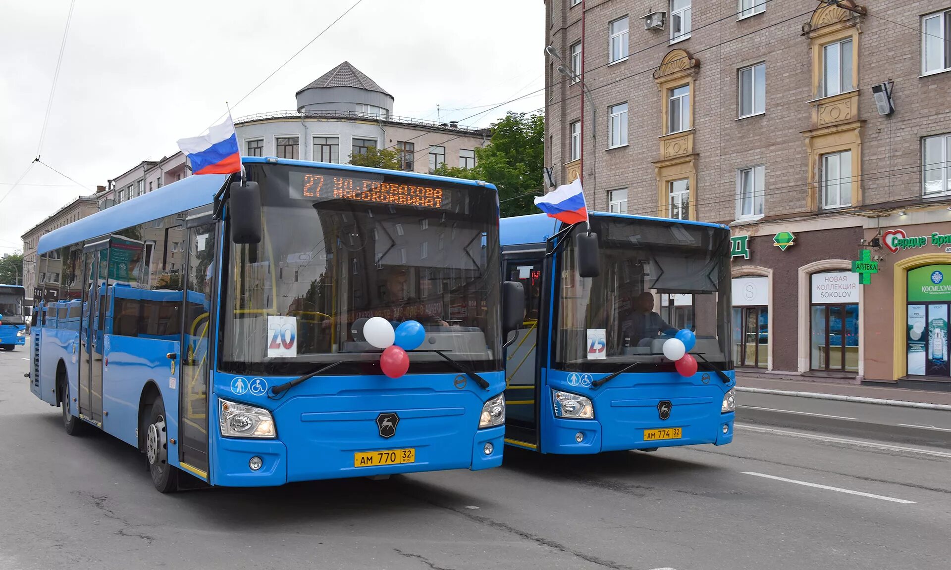 Общественный транспорт 28. ПАТП Брянск. Пассажирское АТП Брянск. Автобусный парк Брянск. Автобусный парк Брянск Бежица.