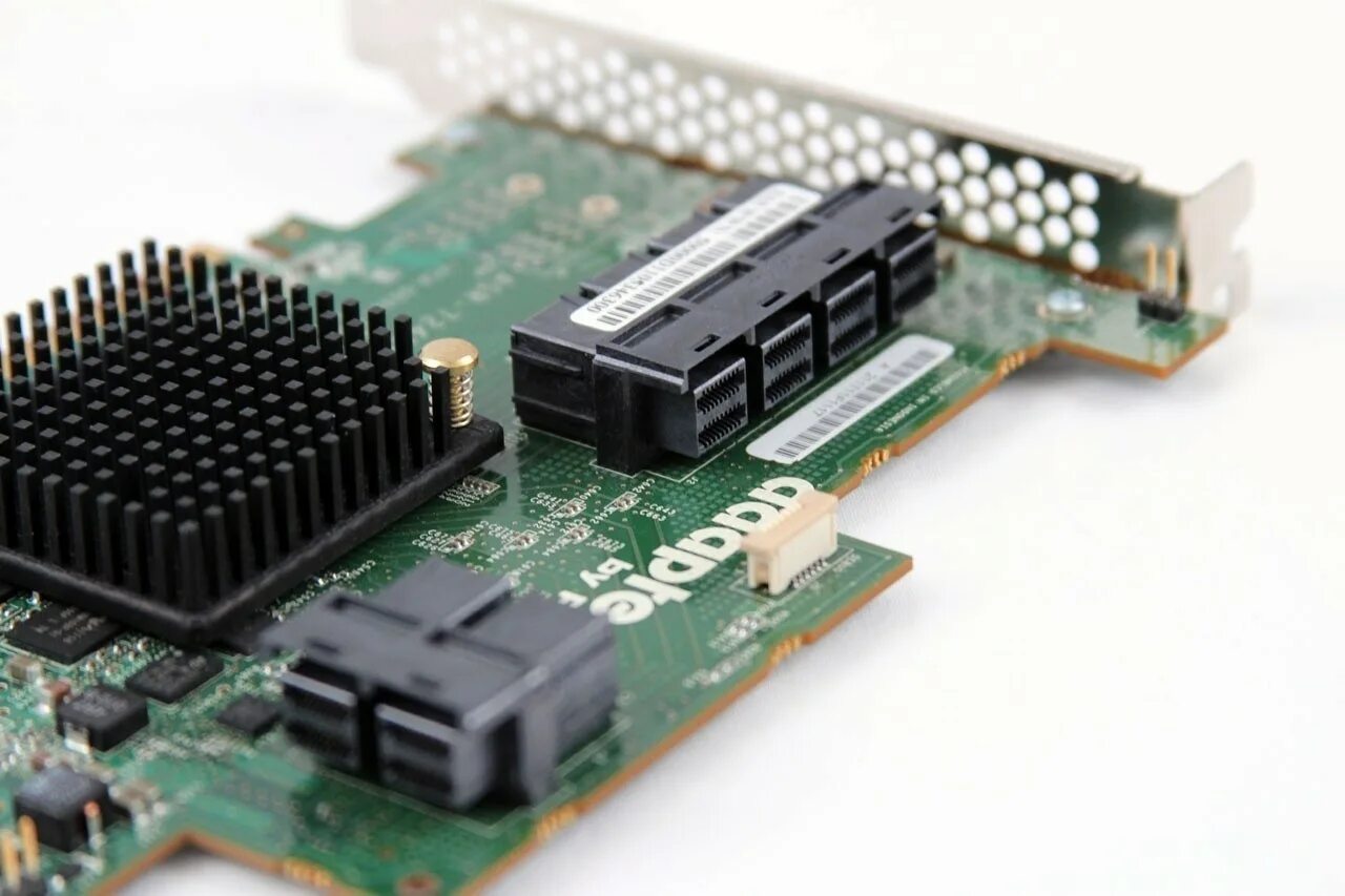 Adaptec raid. Adaptec 72405. raid-контроллер adaptec 5850. контроллер adaptec 2293600-r. контроллер adaptec 2295100-r.