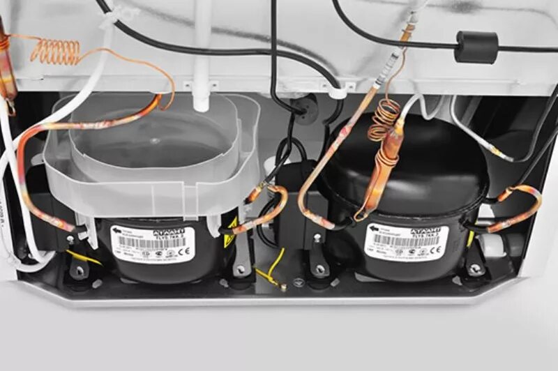 компрессор холодильника норд 275. холодильник включается и выключается. постоянно работает компрессор холодильника. компрессор холодильник индезит ноу фрост. компрессор холодильника норд 233.